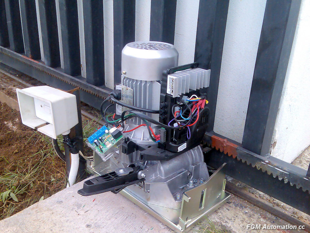 GATE MOTOR REPAIR AND INSTALLATION - Image 11